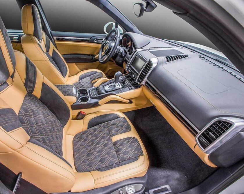 Porsche Cayenne 958 салон