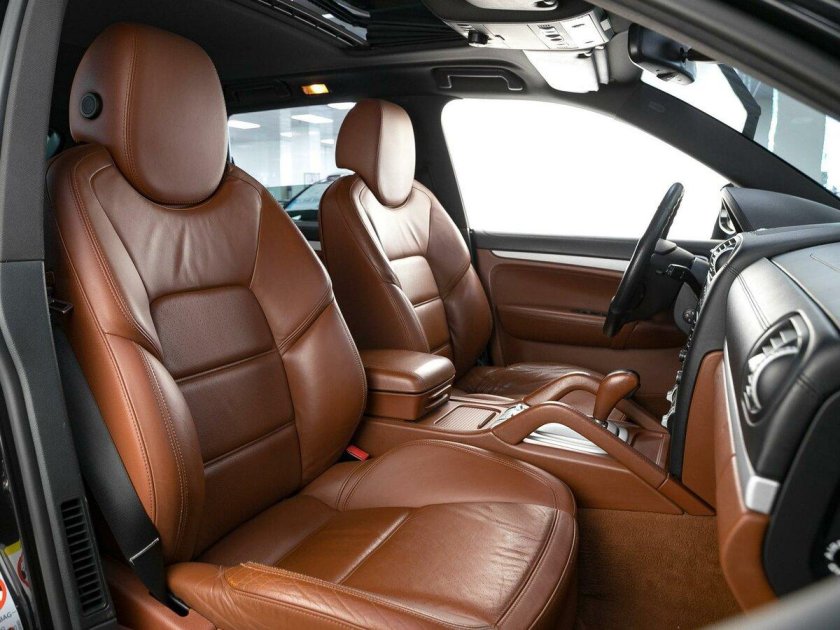 Салон Порше Кайен 955