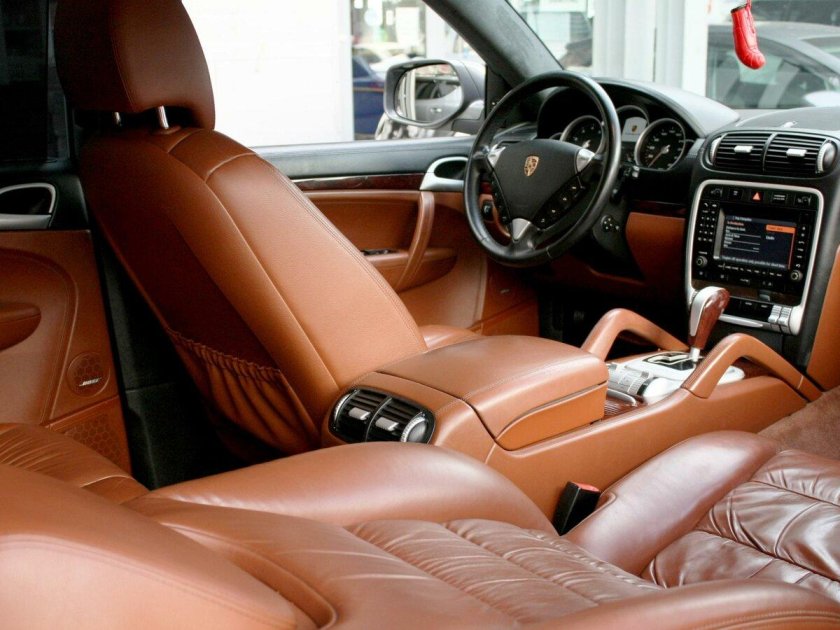 Кайен 2008 салон