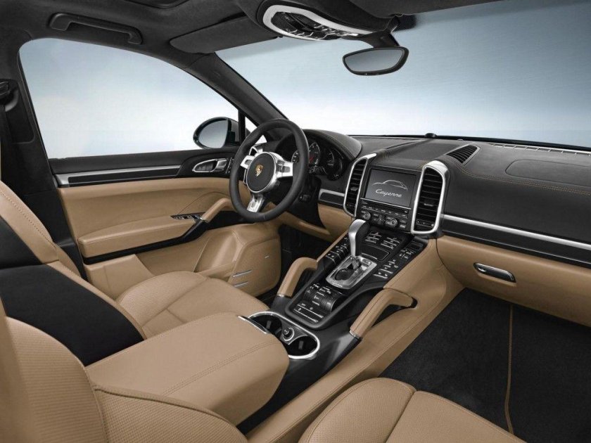 Porsche Cayenne 2014 Interior
