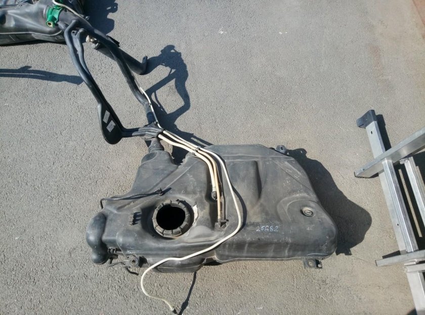 Бак топливный skoda octavia