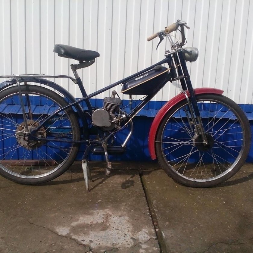 Мопед ЗИФ 20