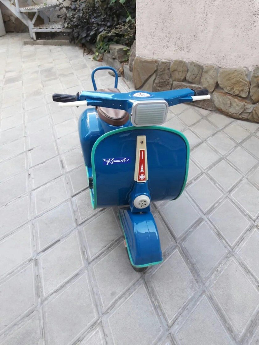 Педальный мопед