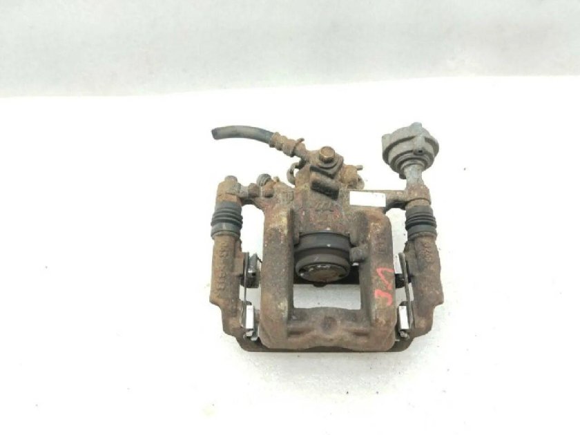 Скоба тормозная Шевроле Круз