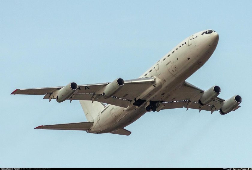 Самолет ил 86