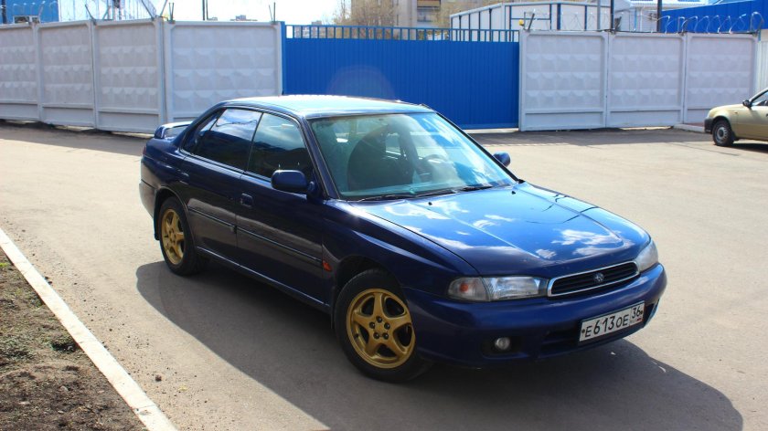 Subaru Legacy 2
