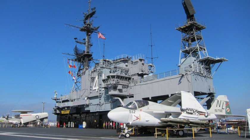 Midway авианосец Сан Диего