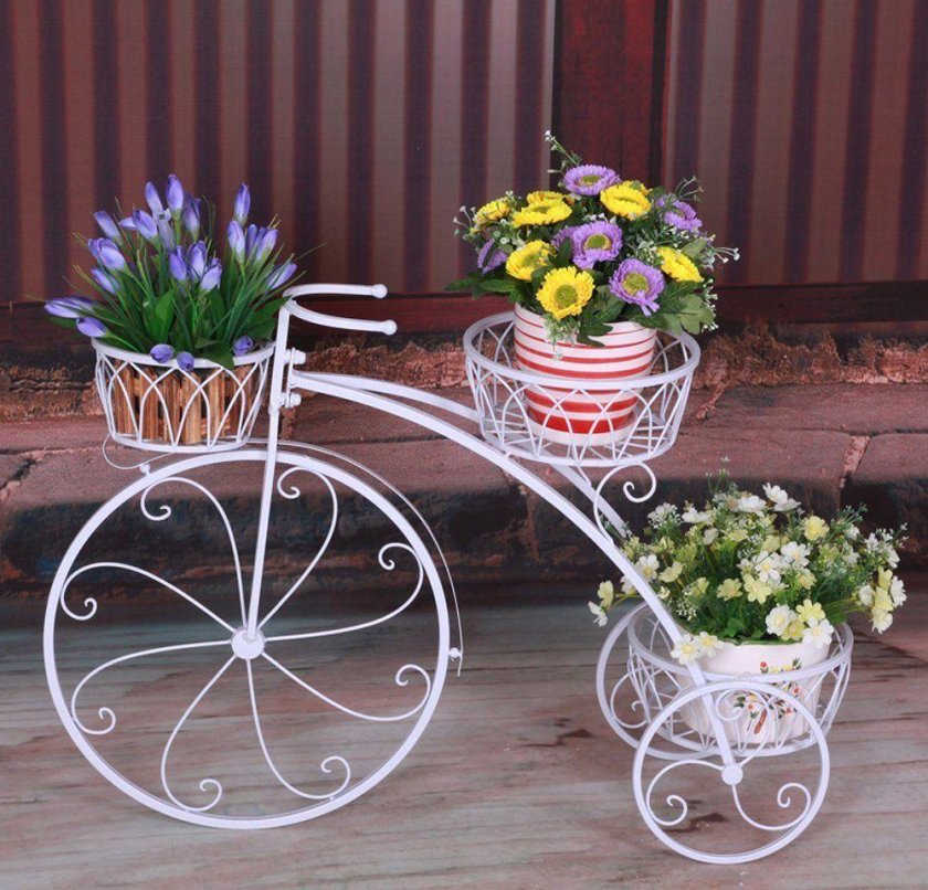 Холодная ковка цветочник