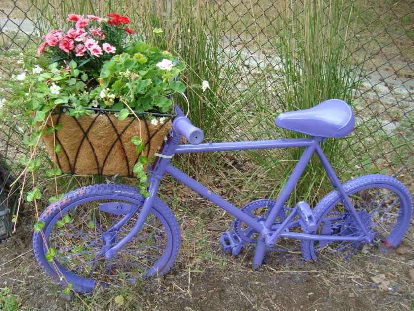 Велосипед цветник