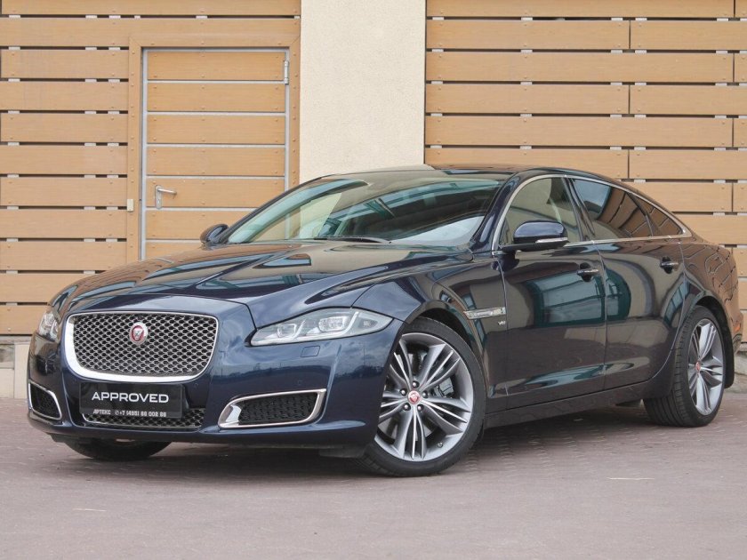 Jaguar XJ x351