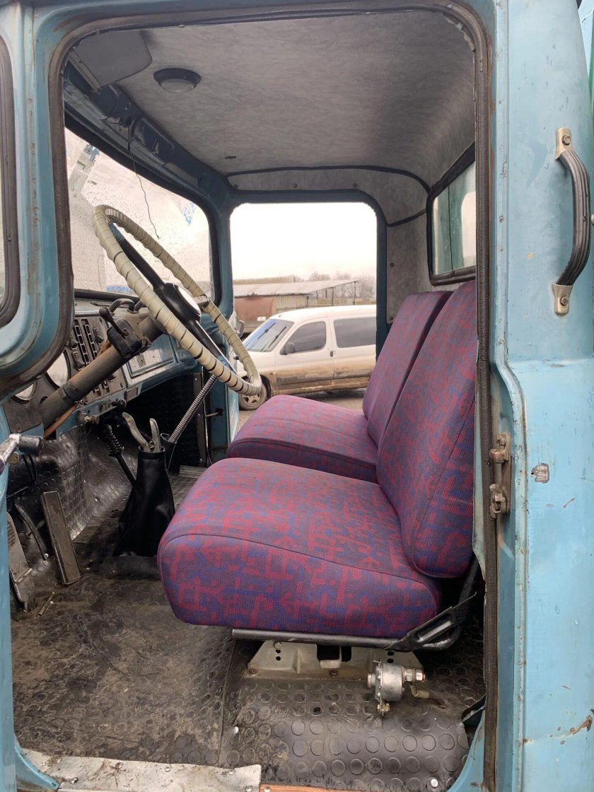 ЗИЛ 130 интерьер кабины