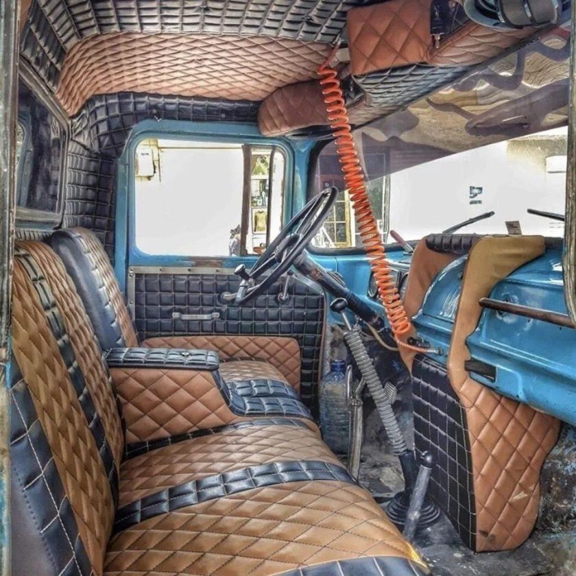 ЗИЛ 130 салон