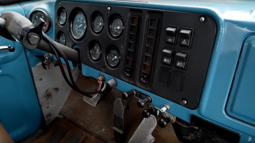 Кабина ЗИЛ 133гя