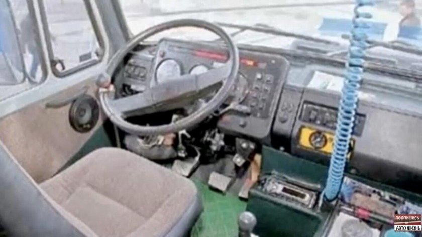 ЗИЛ-4331 салон