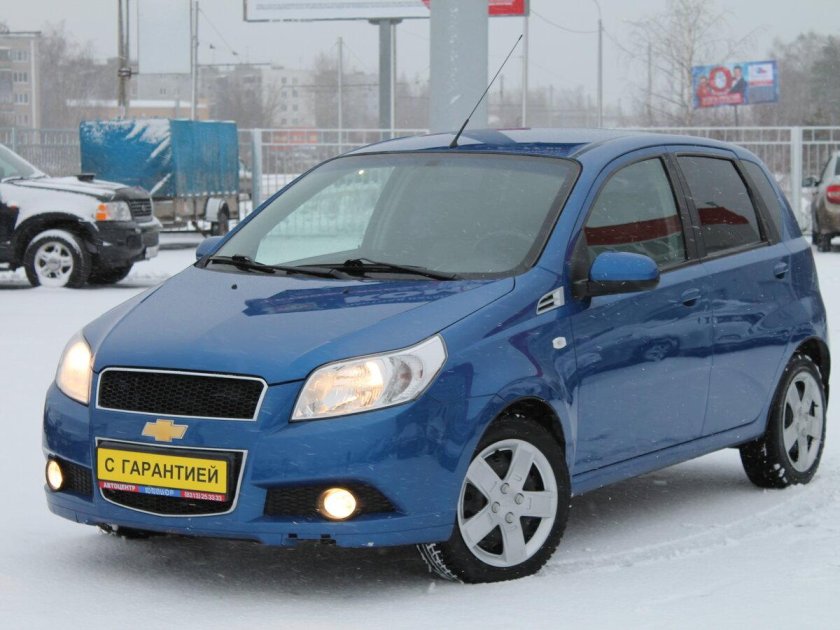 Chevrolet Aveo 2010 хэтчбек
