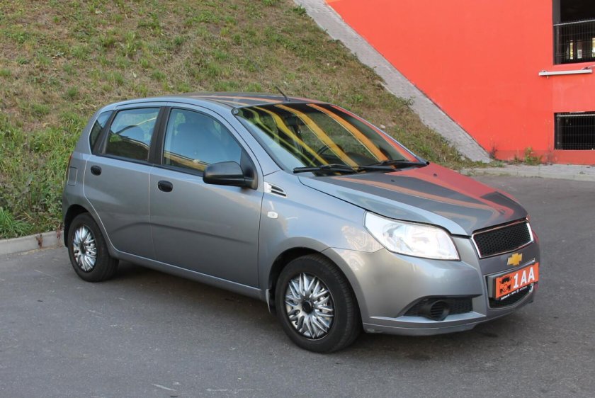 Шевроле Авео 2009 хэтчбек