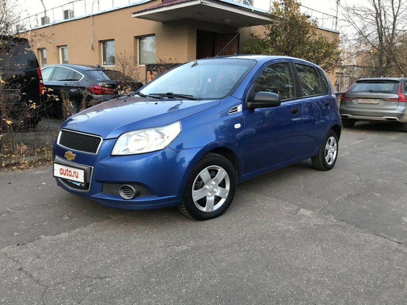 Шевроле Авео хэтчбек 2010