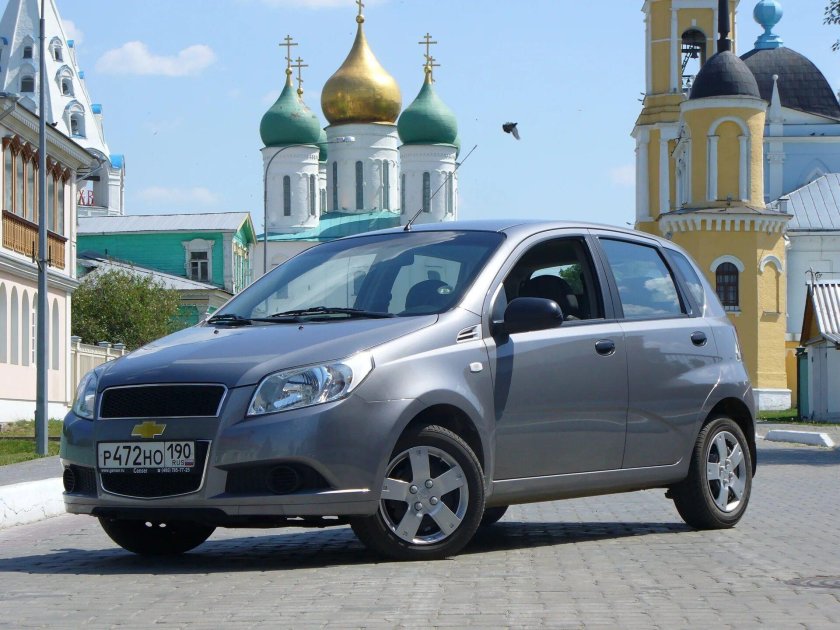 Chevrolet Aveo 2010 хэтчбек
