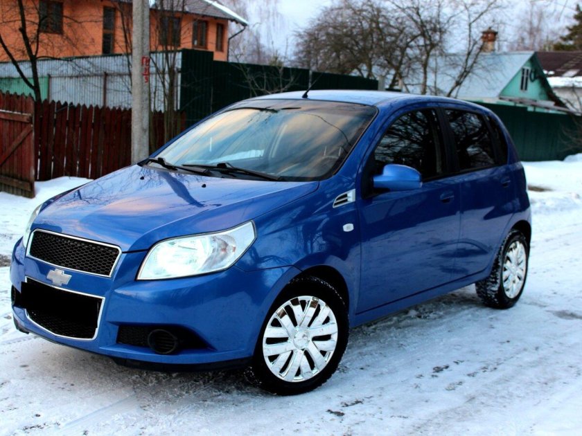 Шевроле Авео 2010 хэтчбек 1.4