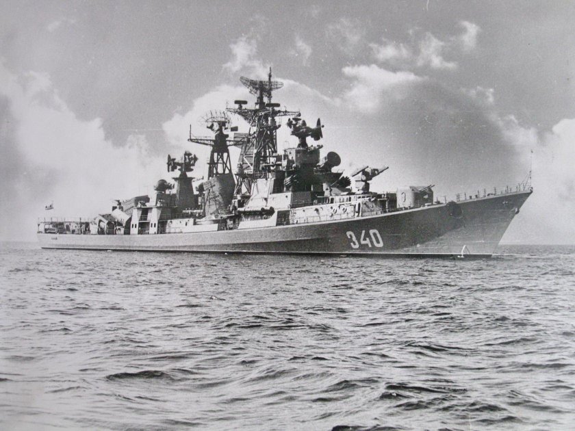 Таллин большой противолодочный корабль