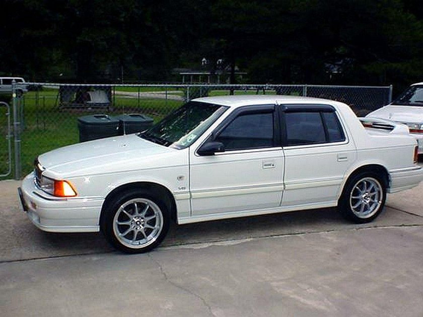 Chrysler saratoga 1992
