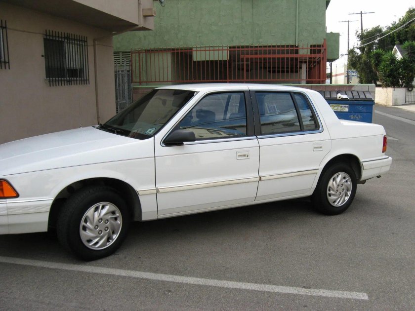 Dodge Spirit 1993