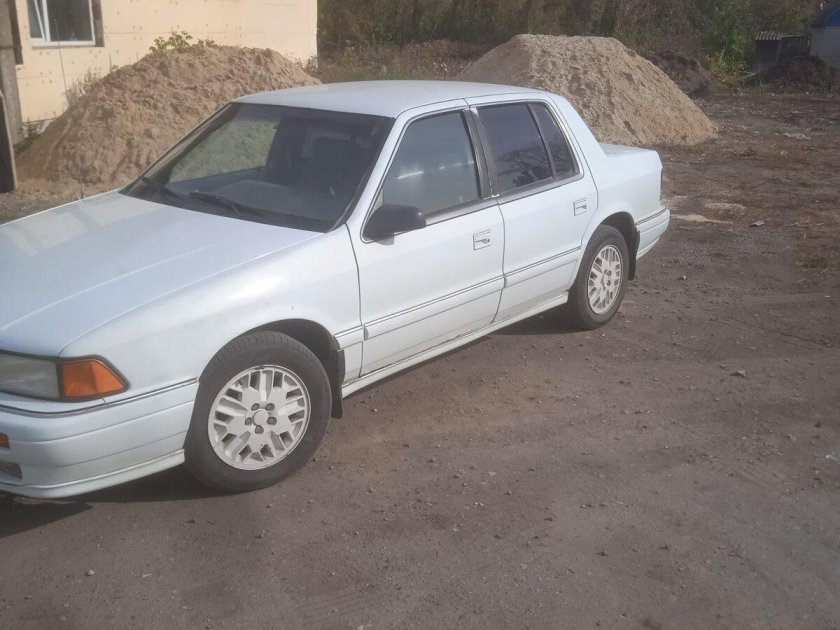 Додж спирит 1991