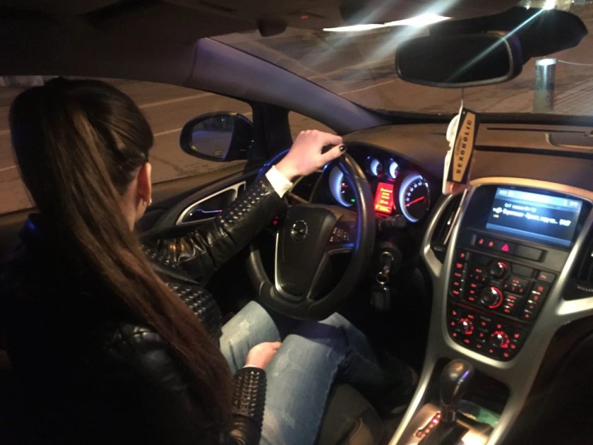 Опель Астра за рулем