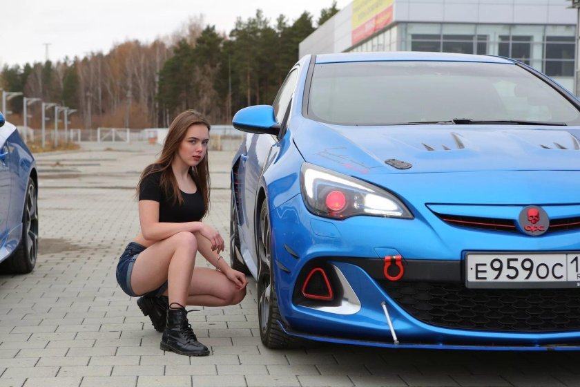 Opel Astra j girl