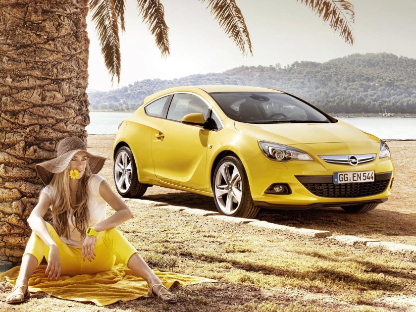 Опель Астра GTC