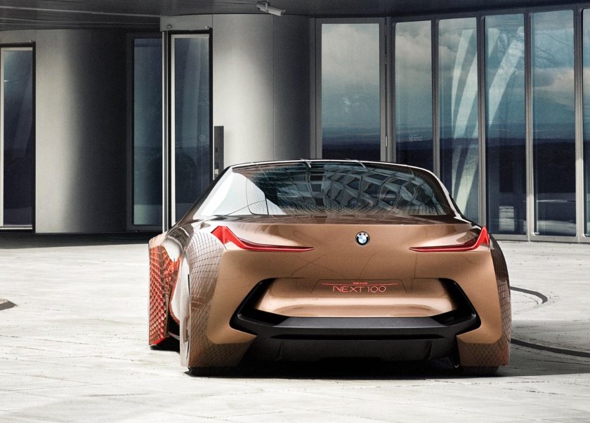 BMW Vision next 100