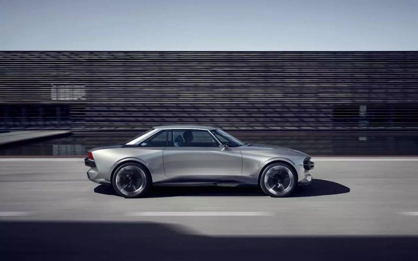 Peugeot e-Legend Concept