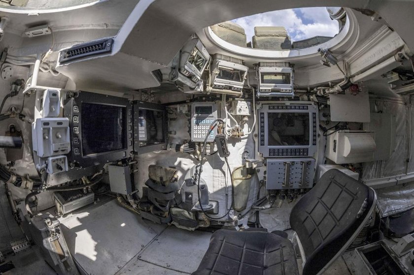 Танк т-14 Армата внутри