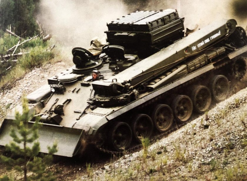 С мечом на танке