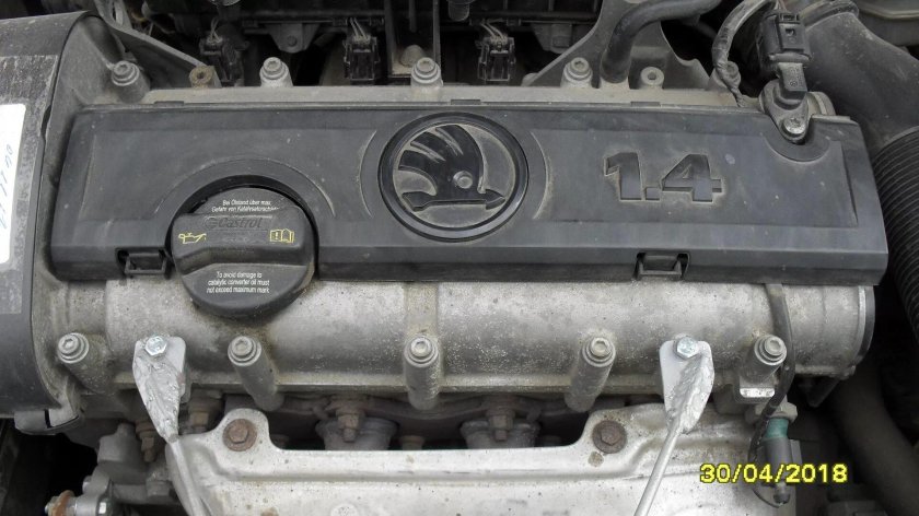 Шкода Фабия 1.4 ДВС