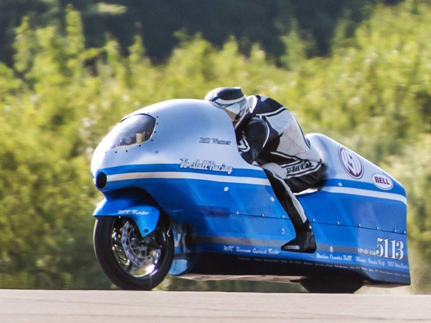 Хаябуса рекорд скорости