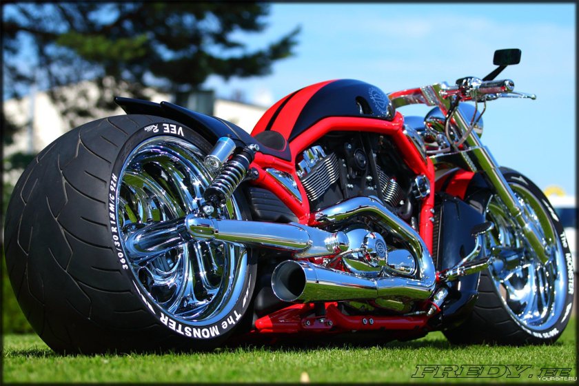 Харлей Дэвидсон v-Rod 2020