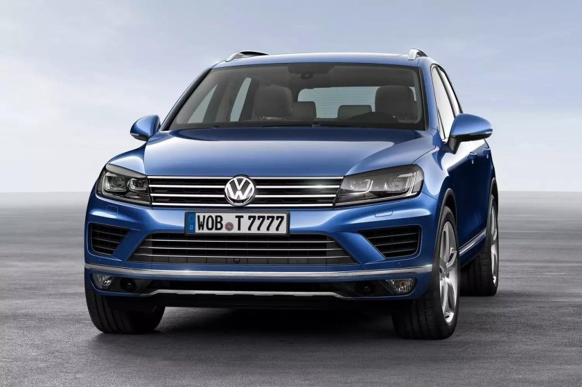 Фольксваген Туарег 2015