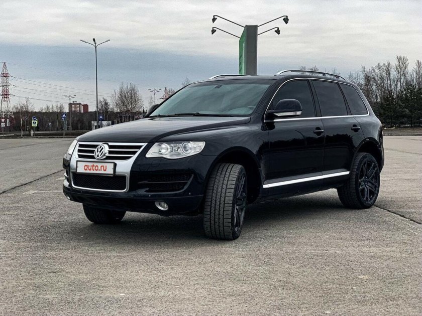 Volkswagen Touareg 2008 черный