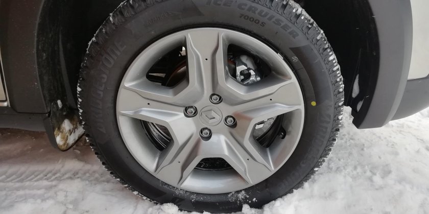 Колпак колеса Сандеро степвей r16