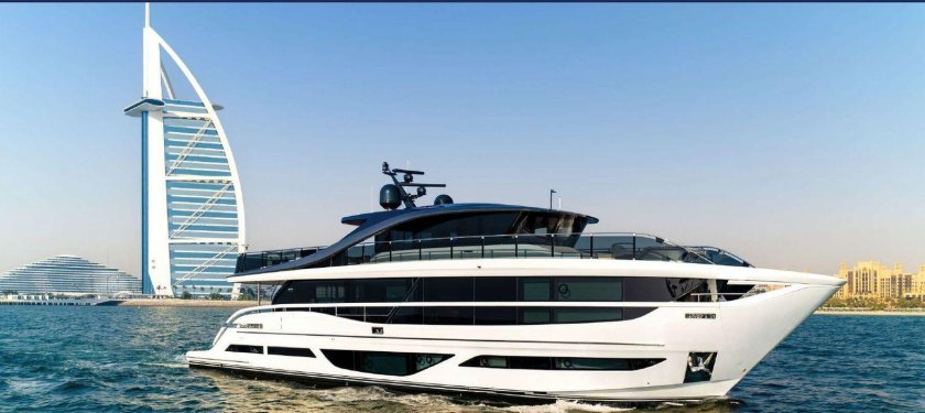 Яхта Princess x95