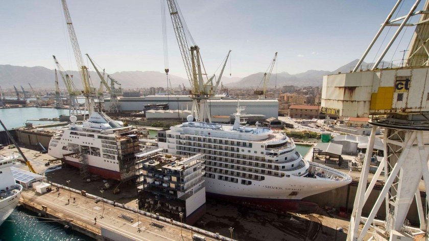 Silver Spirit лайнер