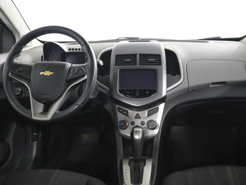 Шевроле Авео 1.6 автомат