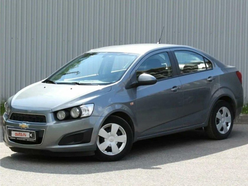 Chevrolet Aveo седан 2013