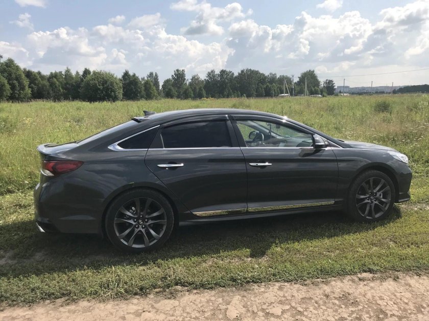 Соната 4 темно серая