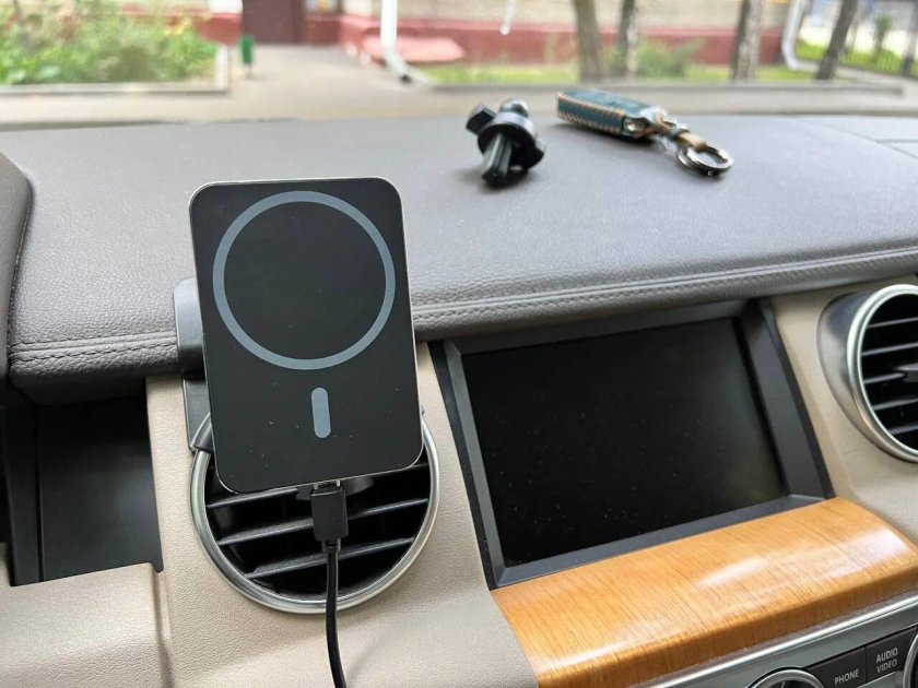 Discovery 4 беспроводная зарядка