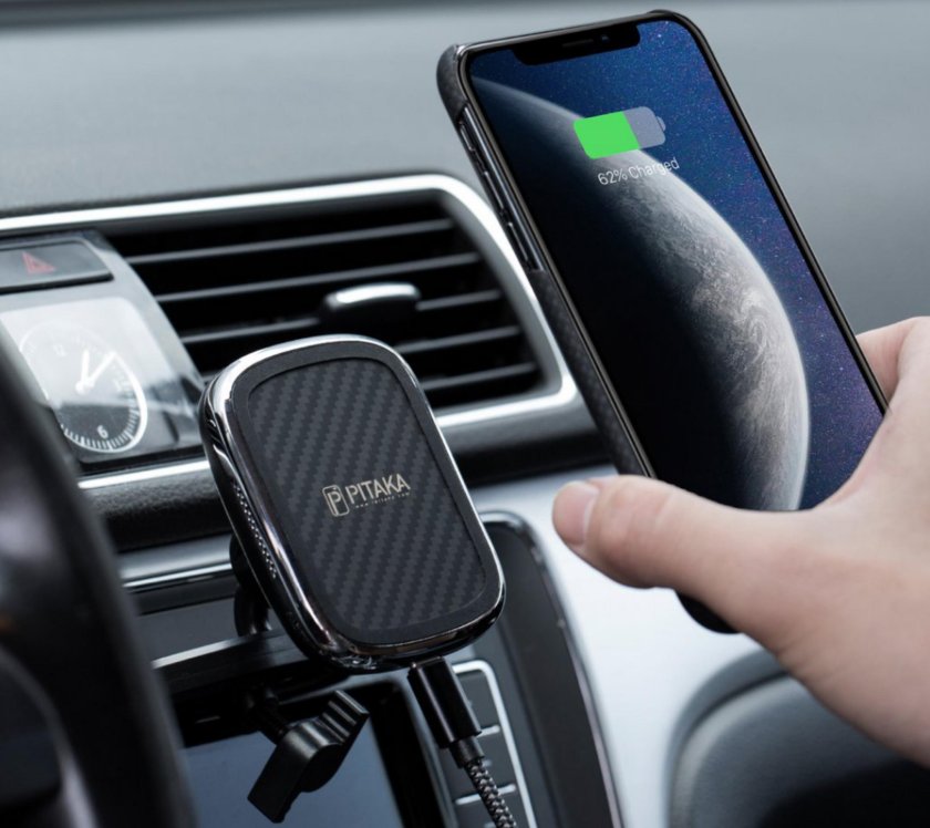 Автомобильный держатель Pitaka New MAGMOUNT Qi CD Slot cmd3001q