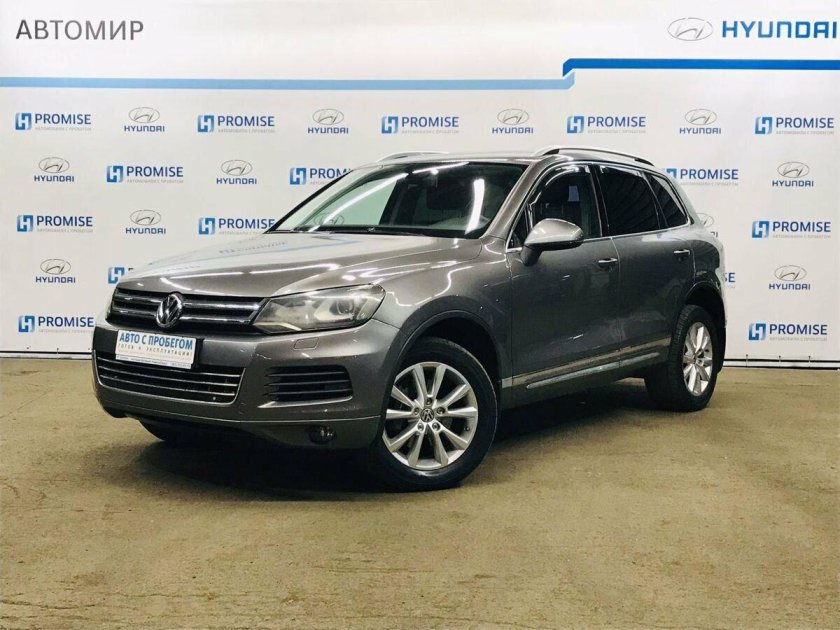 Туарег 2011 года