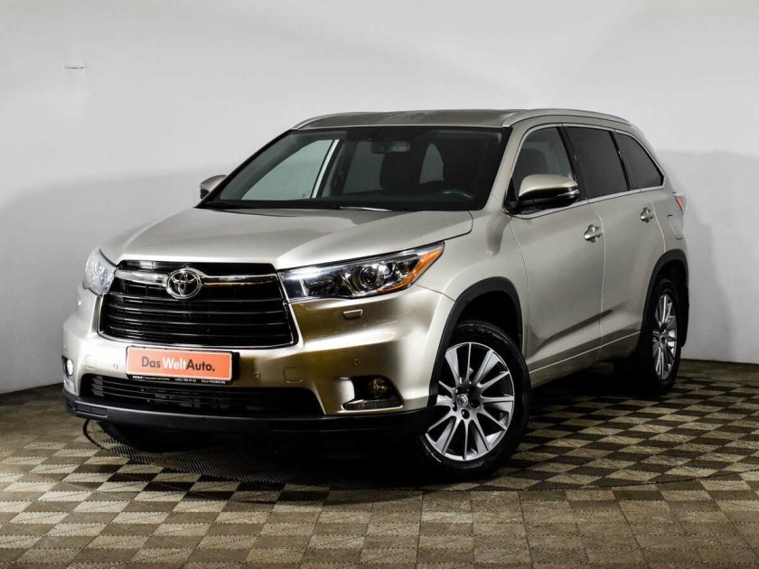 Тойота хайлендер 2014