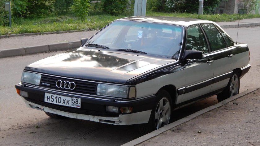 Ауди 200 2.2 турбо